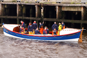 Leaving The Tyneside Jetty